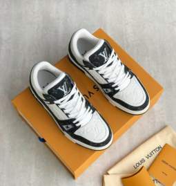 Picture of Louis Vuitton Shoes _SKULVsz39-44hnx041615955